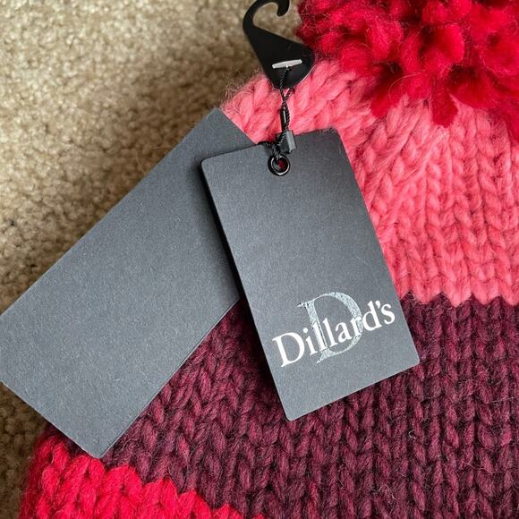 Dillards Women’s Red Strip Pom Hat One Size NWT - Picture 3 of 4